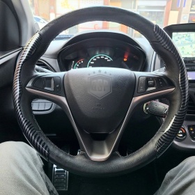 FUNDA VOLANTE para Seat, Efecto FIBRA DE CARBONO Negro Deportivo FINO Antideslizante