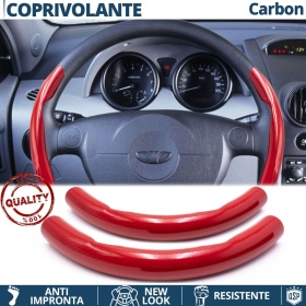 COPRIVOLANTE Per Daewoo, Effetto FIBRA DI CARBONIO Rosso SOTTILE Sportivo Antiscivolo