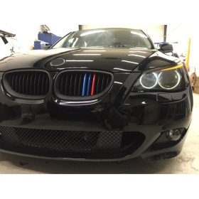 X3 Streifen Kühlergrill Abdeckung Für Bmw 5er E60 E61 in farben M Sport