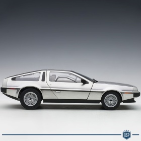 DELOREAN DMC-12 Acabado Satinado, Escala 1:18, Abrible | AUTOart original | Regreso al futuro