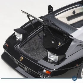 Modelo LAMBORGHINI DIABLO SE30 Negro Intenso Metálico, Escala 1:18, Abrible | AUTOart original