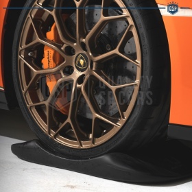 PROTECTORES DE NEUMÁTICOS Negros para Lamborghini Urus, Anti Deformación | Originales Kuberth HECHO EN ITALIA