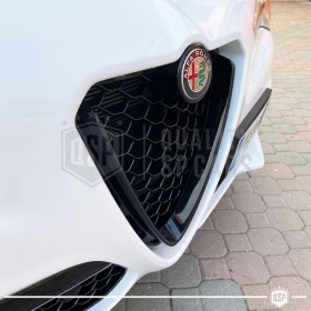 REJILLA Delantera para Alfa Romeo Stelvio Parrilla Tuning NEGRO BRILLANTE Nido de Abeja