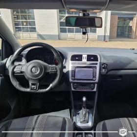 VOLANTE Deportivo para VW Polo 6R, Plano en Carbono y Piel | Reemplazo Ergonómico