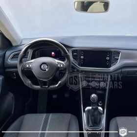 VOLANTE Deportivo para VW T-Roc 17-22, Plano en Carbono y Piel | Reemplazo Ergonómico