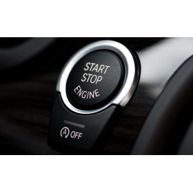 LLAVE BOTÓN DE ENCENDIDO DEL MOTOR NEGRO "START STOP ENGINE" EN ABS PARA BMW VERSIONES F y G con Bóton OFF, ANTICHUADO NO HUELLAS