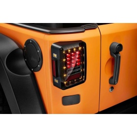 PAREJA FAROS LUCES TRASERAS FULL LED PLUG AND PLAY PARA JEEP WRANGLER JK 2007-  Stop, Marcha Atrás, Intermitentes CANBUS Plug & Play. IP67 Anti Polvo y Agua.