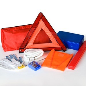 Accesorios para Tener en el Coche en Caso de Emergencia | QSPCARS