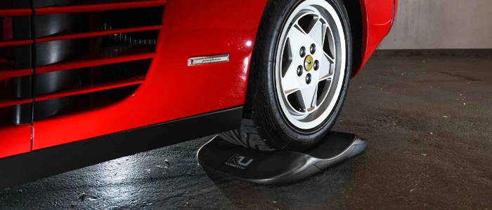 Kuberth-x-qspcars-Cojines-protectores-de-neumaticos Ferrari en Qpcars Cojines protectores de neumaticos
